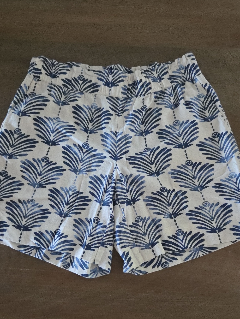 J. Jill Blue Palm-Print Flat Front Shorts